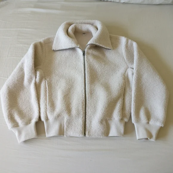 NWOT Uniqlo Cream Sherpa Fleece Pile Lined Cropped Teddy Bomber Jacket XS - Picture 11 of 16